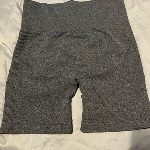 No brand
Size medium
Gym shorts